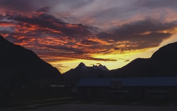 1180638