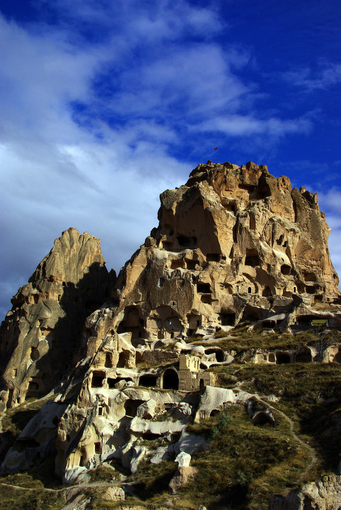 卡帕多奇亚-洞穴<br />
