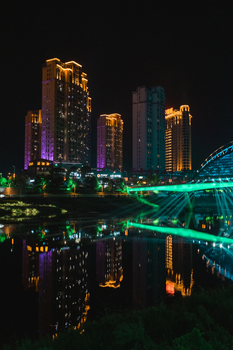 夜幕下的光泽县神秘而又美丽