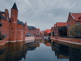 2800
