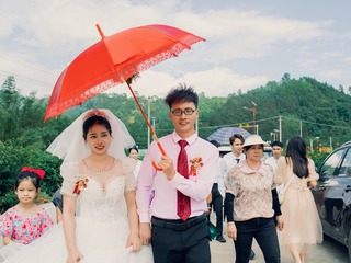 57BDDA8B-6FFB-493A-B85E-5FEC5EFF2E1B/L0/001