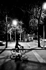 黑白马路