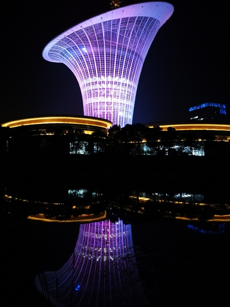 未来科技城魅力夜景