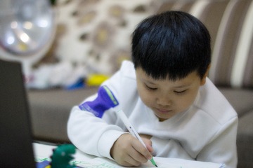 5CE7B093-C6F8-4E4E-BA08-9EC1F2763504/L0/001