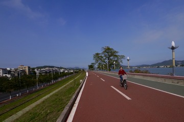 27BFC279-85FC-4A3A-8AB3-FC1BD6DF42EE/L0/001