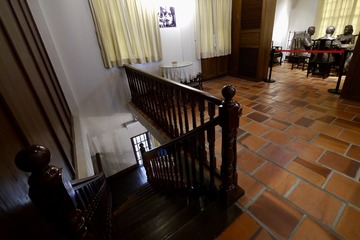 8D38A40E-401C-4846-B2F9-019316477448/L0/001