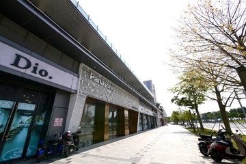 E42AE29C-C613-4888-BED0-8ED0F4C2CF9C/L0/001
