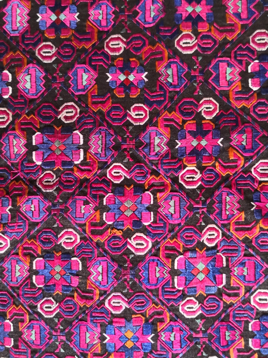 贵州黄平数纱绣