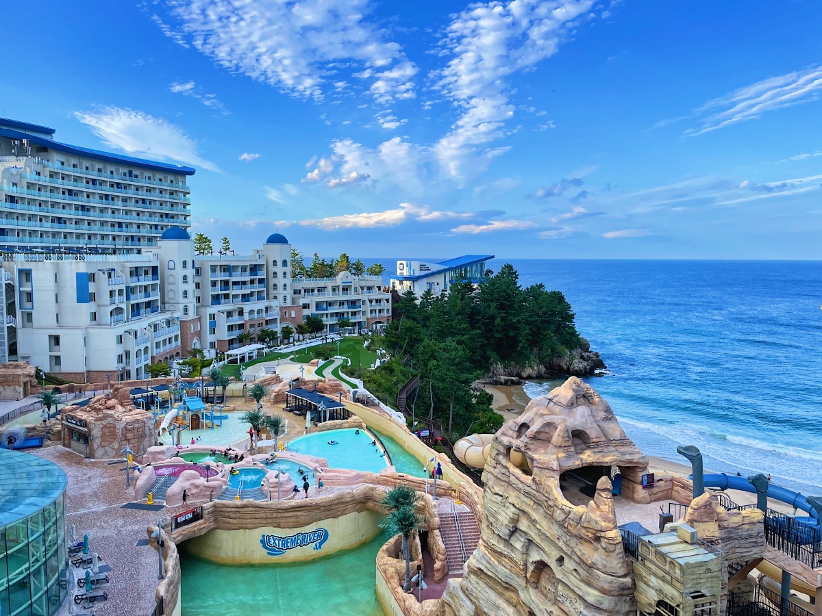 韩国江原道最美海边蓝色度假村