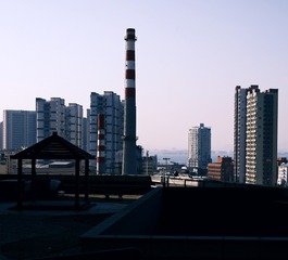 597874
