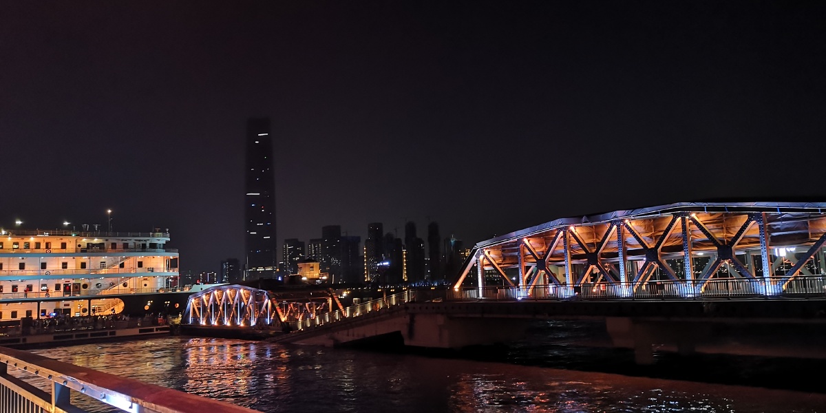 武汉长江知音号码头夜景