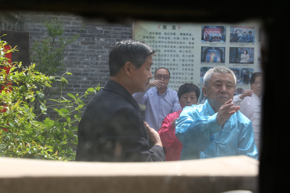 太极宗师杨露禅六代弟子在山东开武馆义务授徒上百人