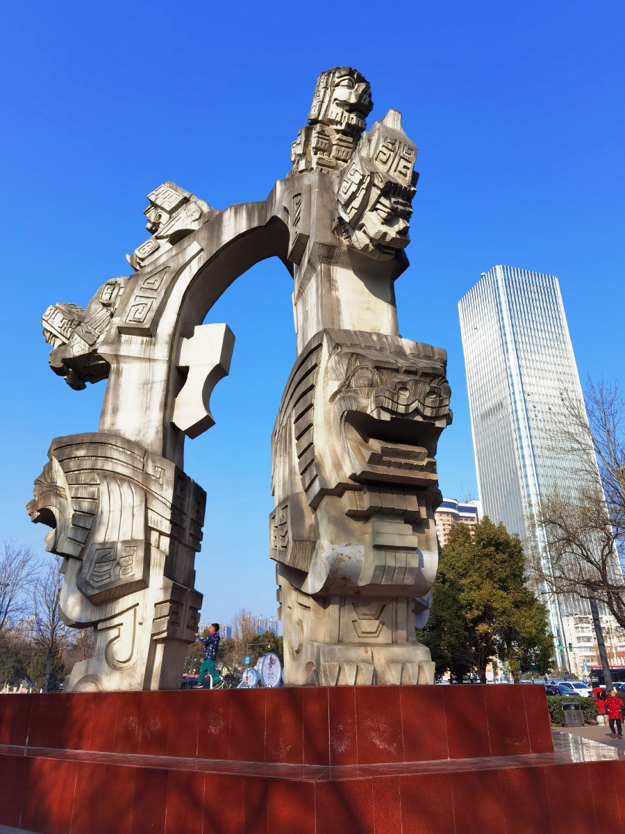 街拍合肥大东门