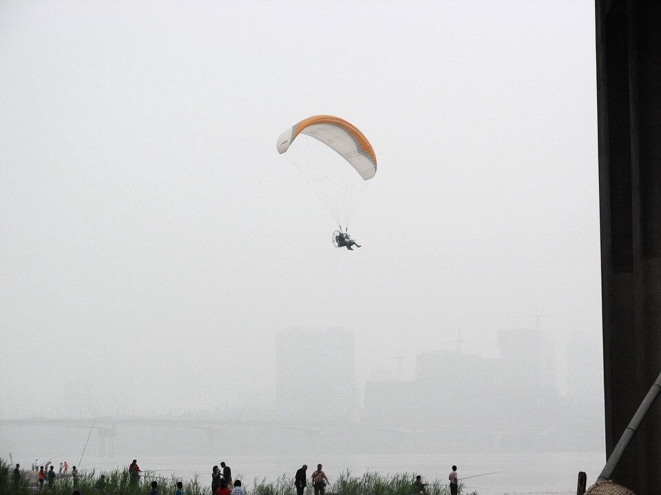 2<br />
