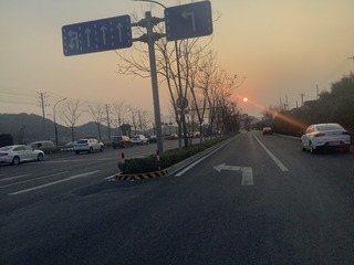 817BB30C-A6F6-483C-85C3-6A7142C0F918/L0/001