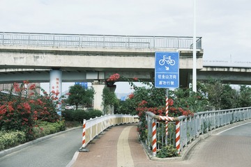 3311DC03-92ED-42B8-85CD-9E5A250E788B/L0/001