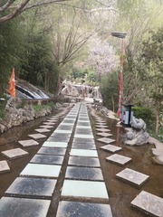 1667410