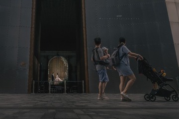 001