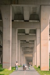 001
