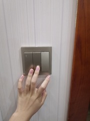 1084938