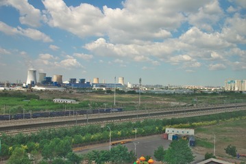 245570