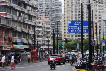 5DF1D340-B16B-4045-9FB5-70DF35E9F58E/L0/001