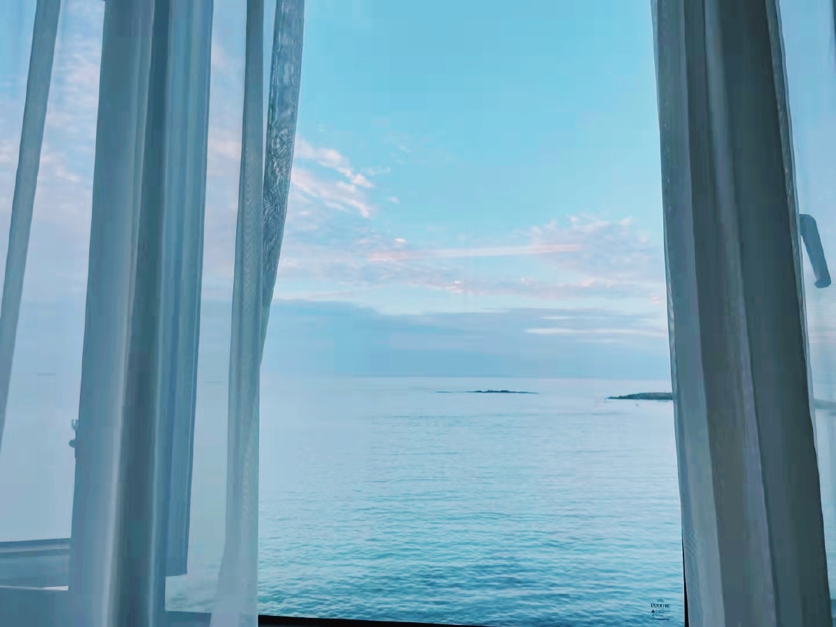 海边窗口