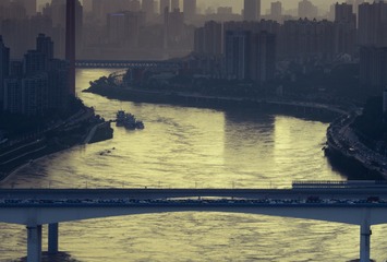 67252184-519E-4B85-903E-CB316638C49B/L0/001