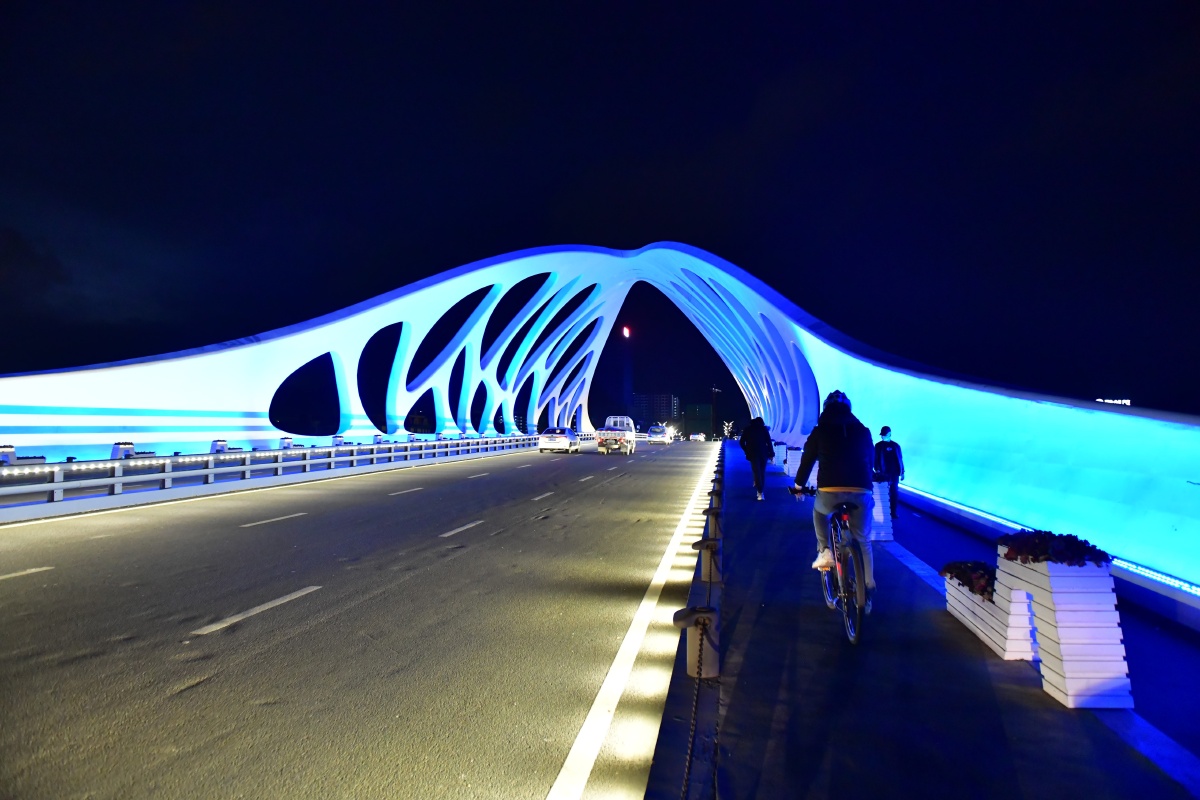 夜间的星光岛-珊瑚贝桥 - 光影龙哥-青岛 - 图虫