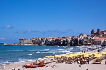 summer on the beach @ Cefalu, Sicilia