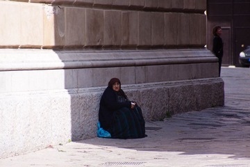 the sigh in the shadow @ Palermo, Sicilia