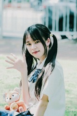 56425