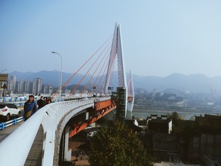 182032