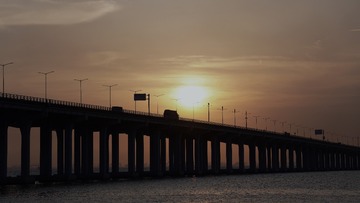 953ED883-005E-471C-89CB-D56F2E4EEFE2/L0/001