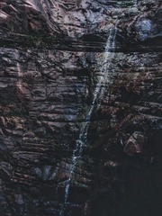 558297
