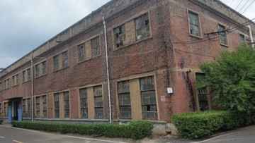 1951