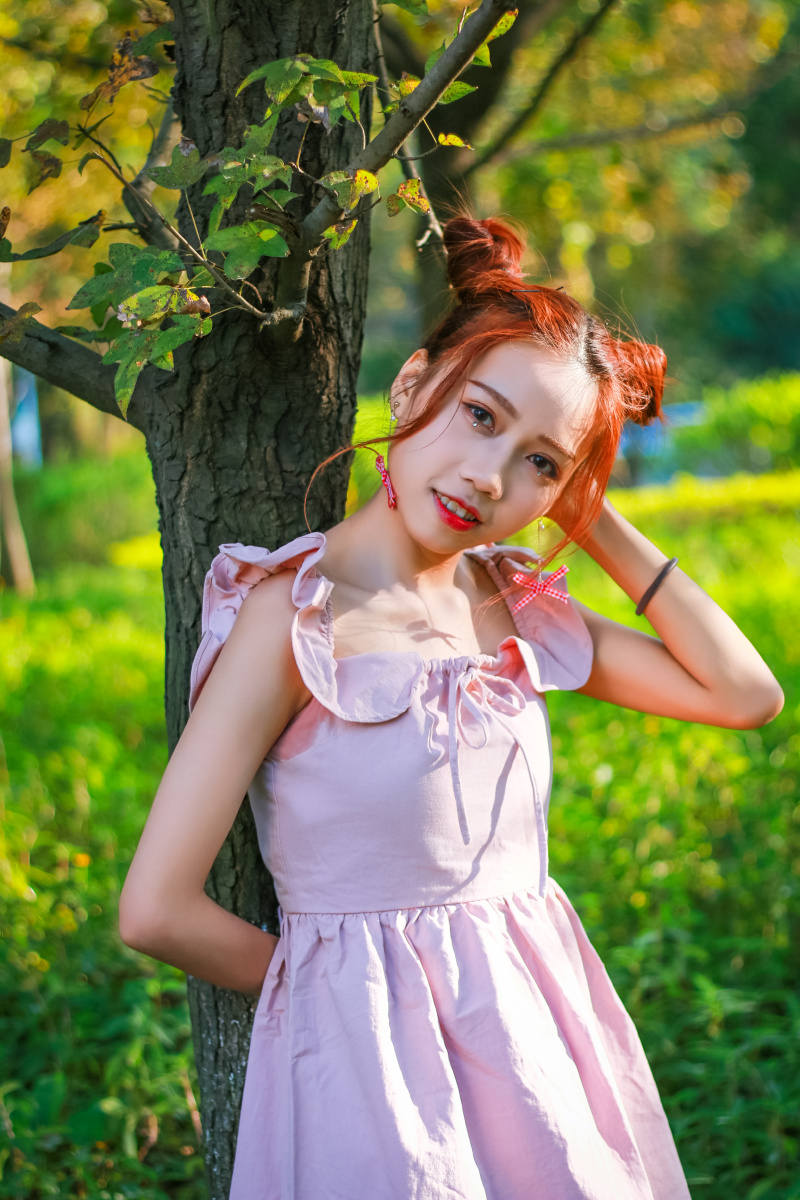 阳光下的你 - 媚媚_酱 - 图虫