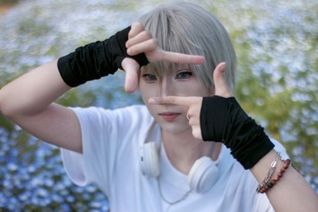 001