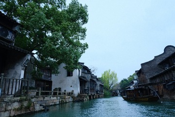17B02AB5-D3B4-45FE-A979-C7DEBAF030BA/L0/001