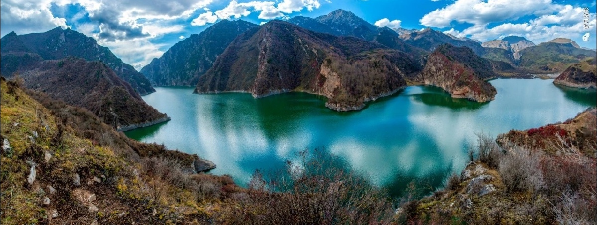 天光云影冶海湖