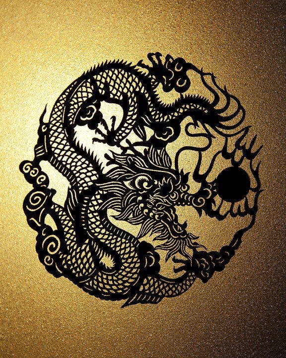 龙年<br />
