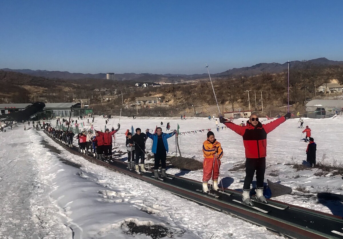 国内适合滑雪的旅游景点