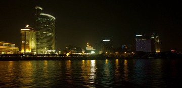 厦门夜景.JPG