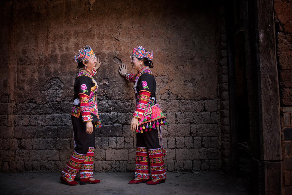 花腰彝族服饰及村落(云南省玉溪市峨山县甸尾) - 早早视觉 - 图虫