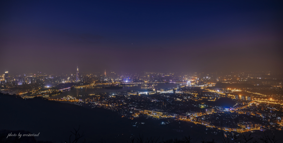 昨日夜登紫金山