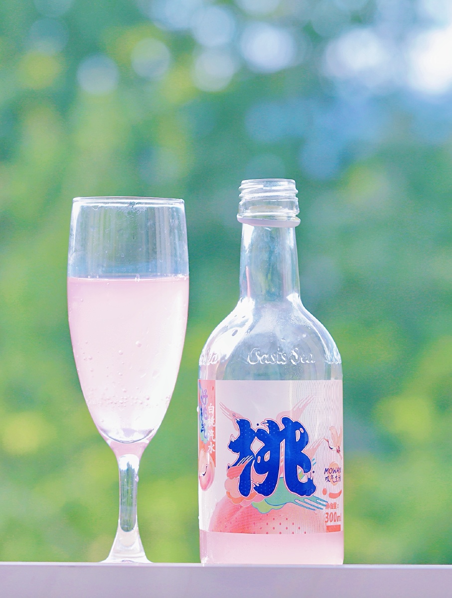 桃子&汽水 - 丿隅安 - 图虫