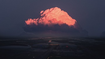 484