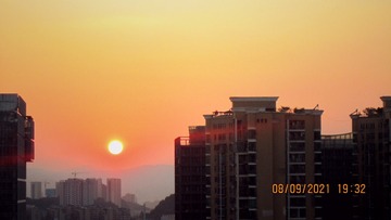 FE8EE9FB-D552-4FF4-BFDE-2EAB2949A7F3/L0/001