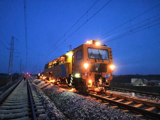 C719024B-6A2D-49D8-A9F2-A105A3F9AFE6/L0/001