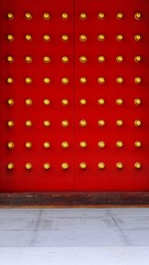 001